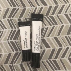 Wet N Wild eye primer